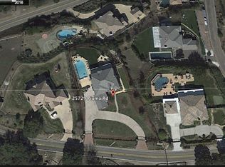 25729 Piuma Rd, Calabasas, CA 91302