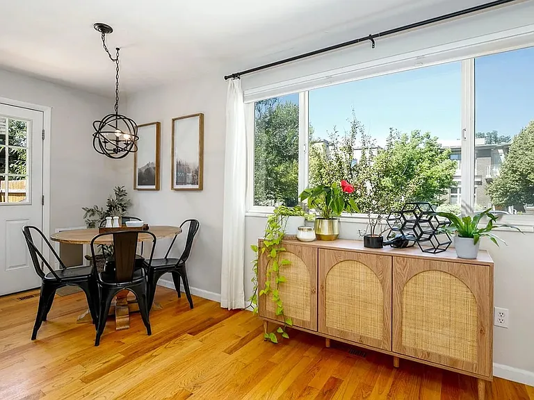 3242 Perry St — Photo 3