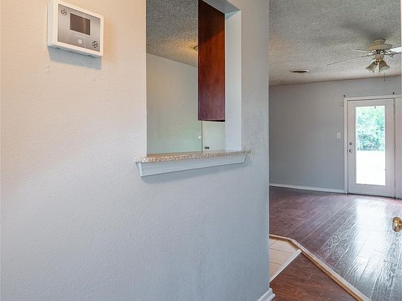 3rd image of 2030 N 13th St