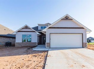 9221 NW 118th Ter, Yukon, OK 73099