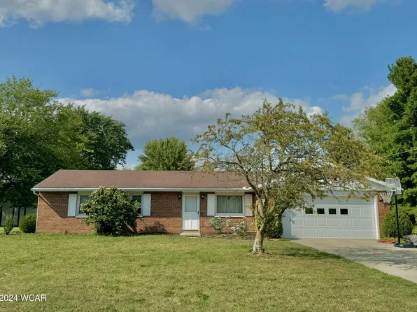 808 Poppy Dr, Wapakoneta, OH 45895