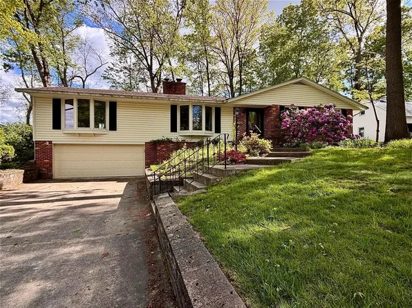 445 S Countryside Dr, Ashland, OH 44805