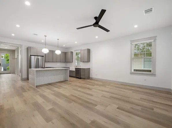 1914 David St, Austin, TX 78705