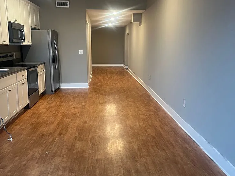 300 W. Fayette Street — Photo 17