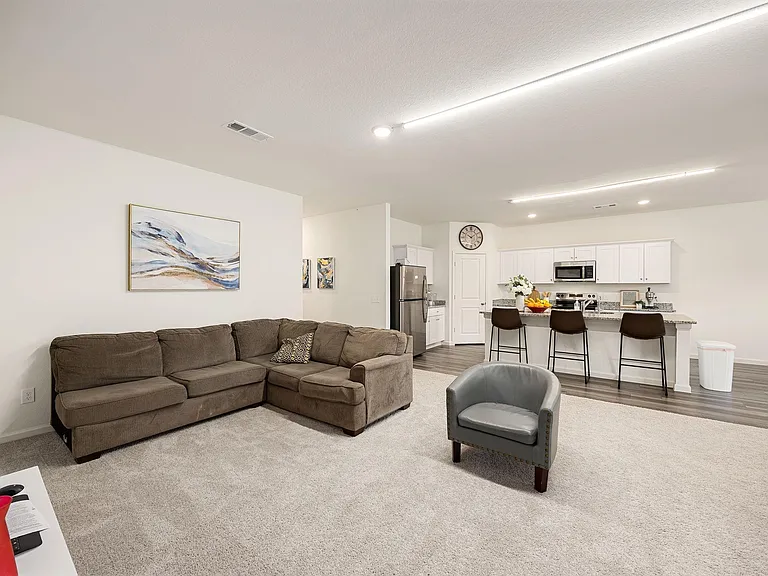 3012 Pearl Shore Dr — Photo 3