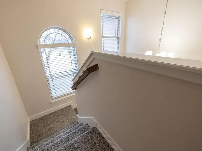 15th Place Townhomes — Photo 24
