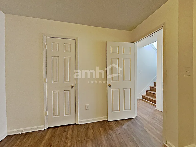 5950 Hickory Springs Dr — Photo 9
