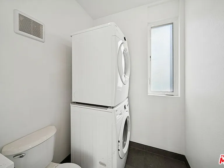 4523 Saint Elmo Dr #1/2 — Photo 17