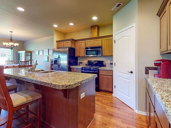 5th image of 2407 Delle Celle Dr