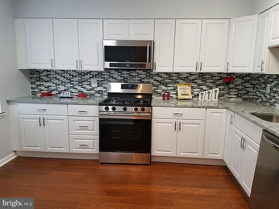 2nd image of 14852 Ensor Ct