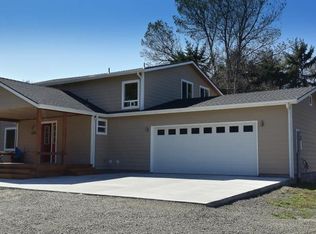 124 Pike St, Crescent City, CA 95531