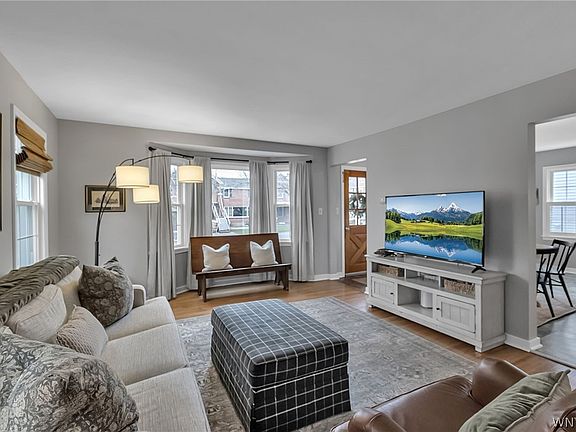 5th image of 100 N Cayuga Rd