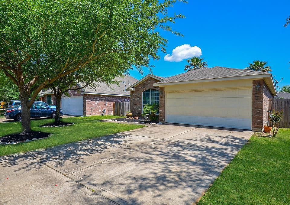 1st image of 5906 Horse Prairie Dr