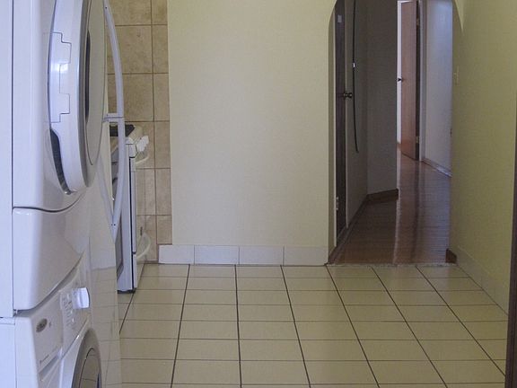 3rd image of 276 5th Ave APT 4R