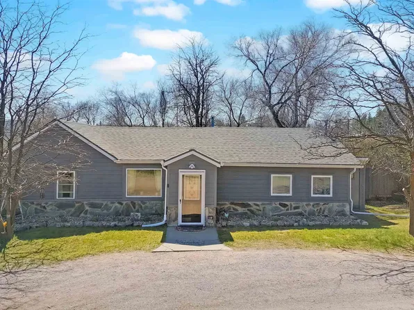 2329 Ely Ave, Hot Springs, SD 57747