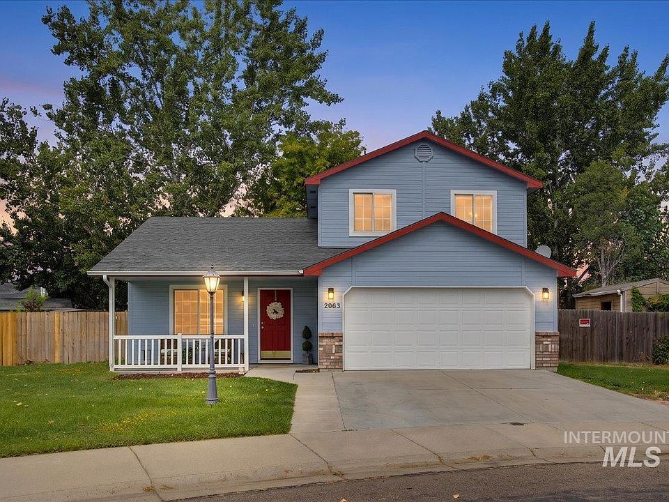 1st image of 2063 N Reba Ave