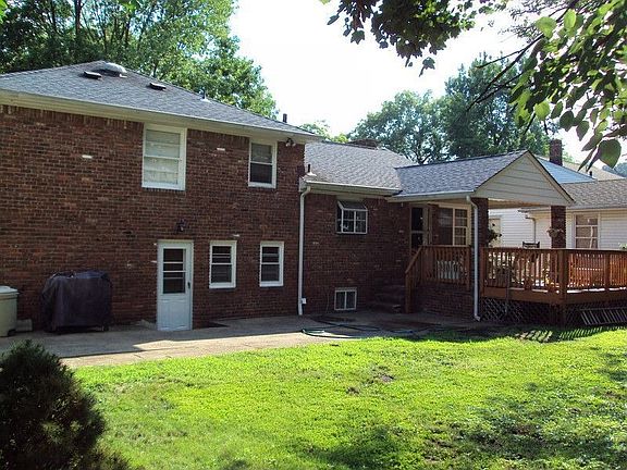 2nd image of 11 Osborne Pl