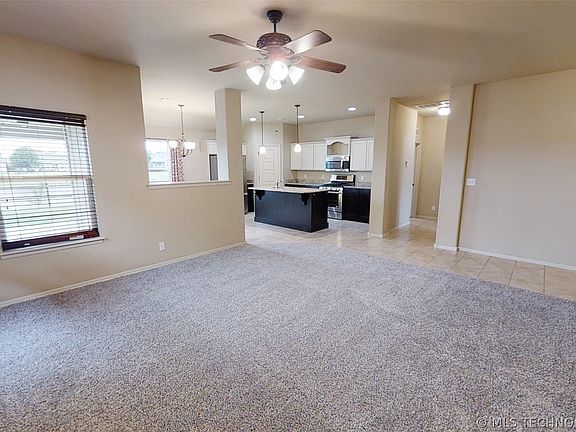 5th image of 14506 E 111th Pl