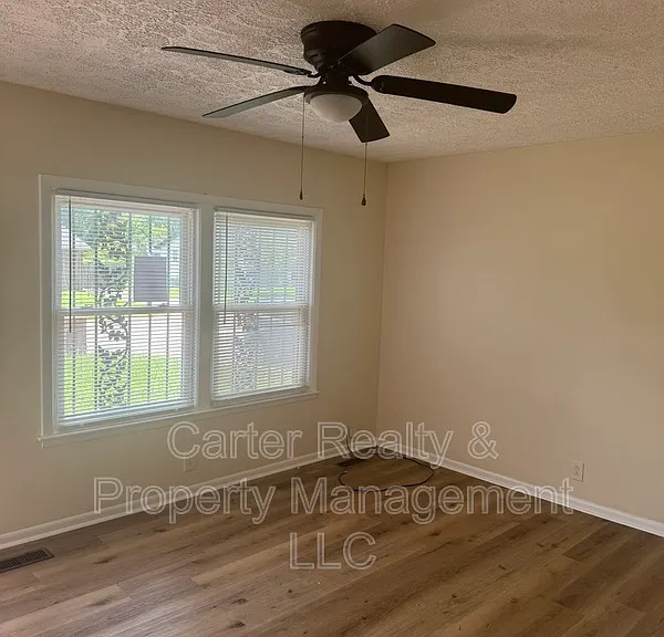 3004 Lytle Dr — Photo 9