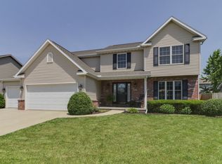 800 Dresser Dr, Normal, IL 61761