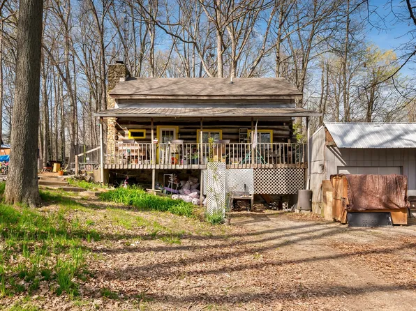 1818 Raemont Way, North Vernon, IN 47265