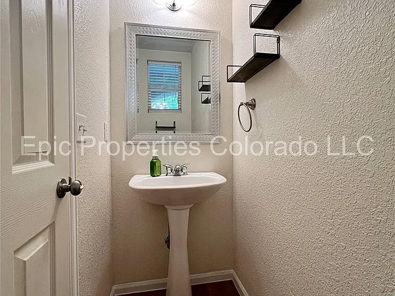 22932 E Ontario Dr #101 — Photo 5