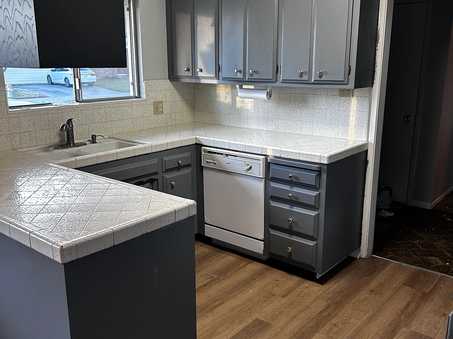 2 bed, 1300 sqft, $2,295 — Photo 3