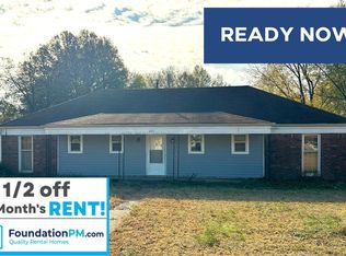 411 Plum Point Pl, Southaven, MS 38671