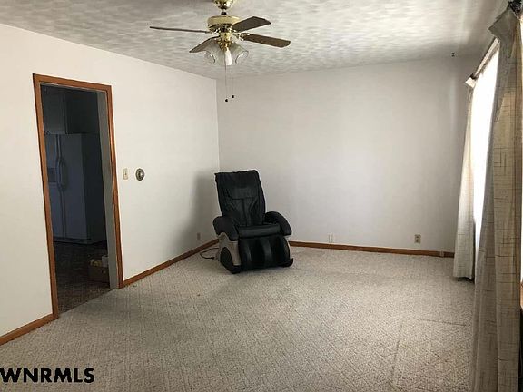2nd image of 1413 Avenue I