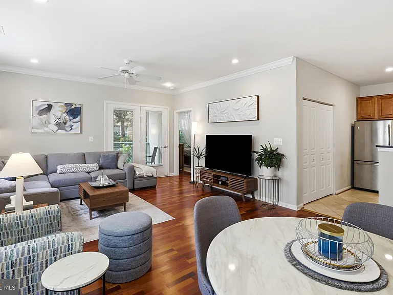 12000 Market St #148 — Photo 14