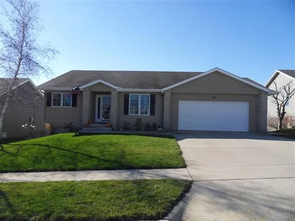 603 Southgate Rd, Carroll, IA 51401