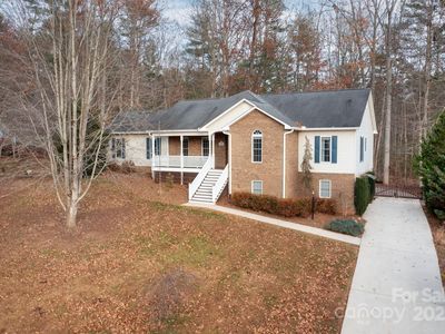 590 Brook Knoll Cir, Weaverville, NC, 28787