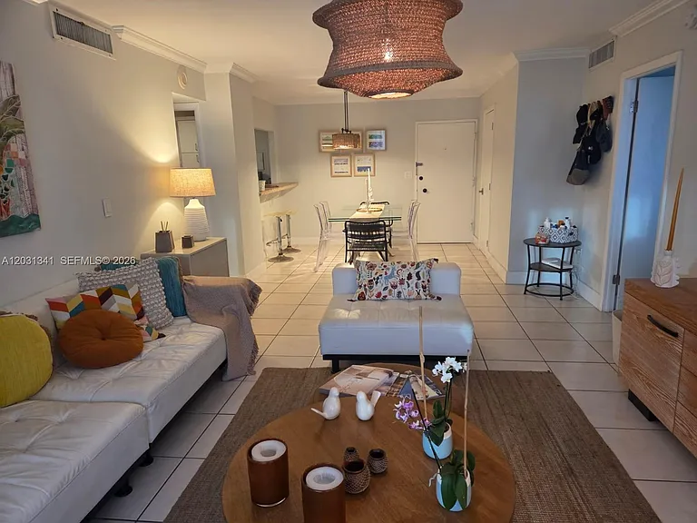 5555 Collins Ave #16W — Photo 16