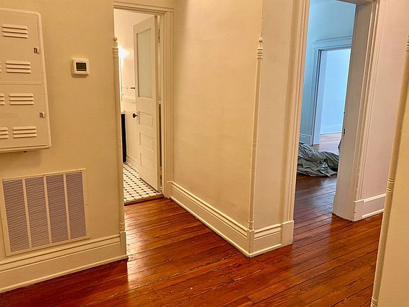 3rd image of 1200 Race St #10