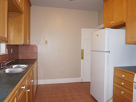 4th image of 2406 Huldy St
