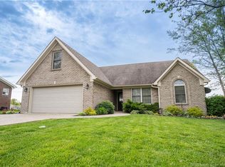 12310 Santa Maria Dr, Sellersburg, IN 47172