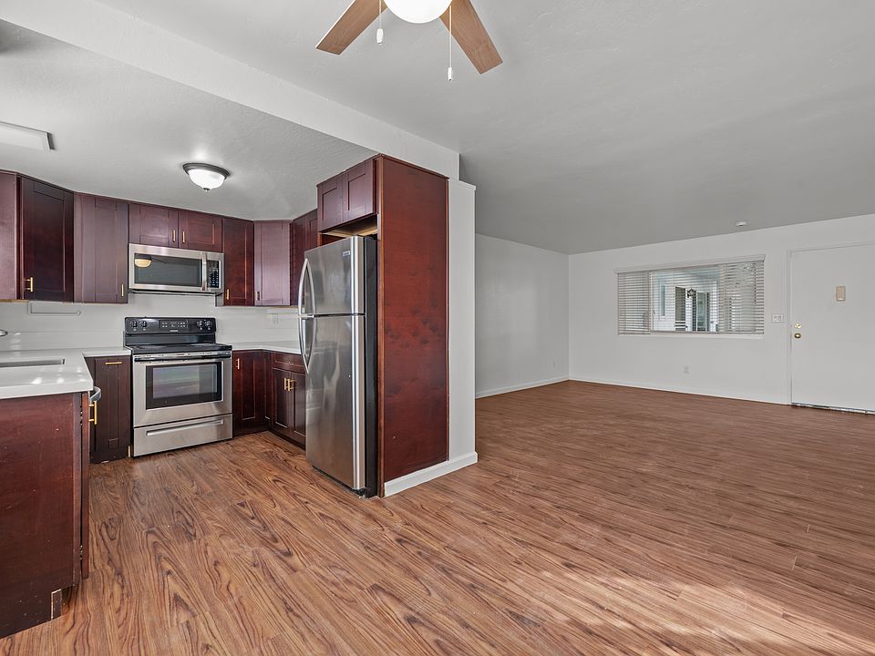 1st image of 1846 Oliver Ave #1