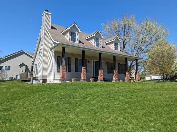 1200 Pine Valley Pl, Polk City, IA 50226