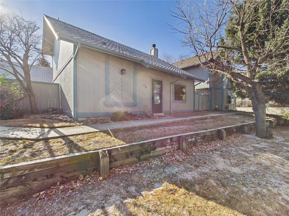 2490 S Worchester Court #B, Aurora, CO 80014