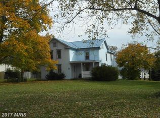 32 Columbia St, Harpers Ferry, WV 25425
