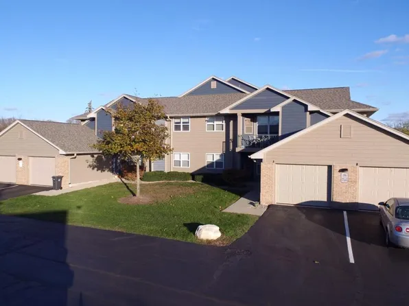 The Seasons Apartments, N67W24833 Stonegate Ct #37-102, Sussex, WI 53089