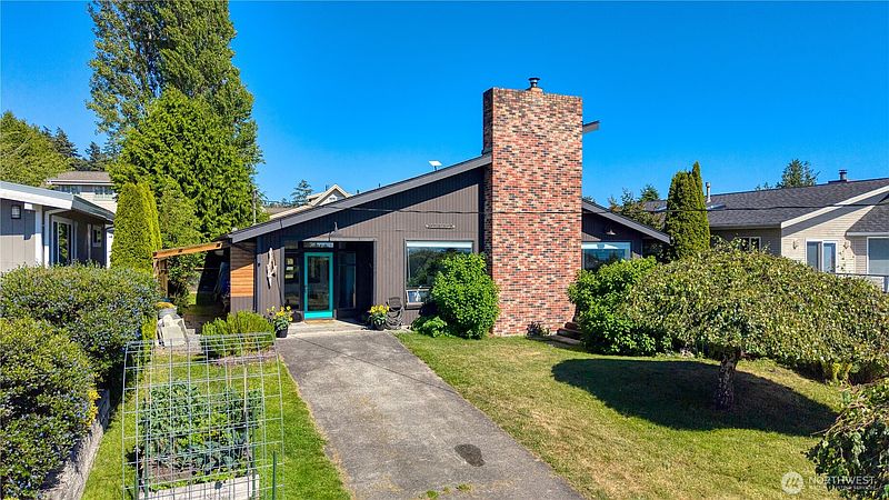 4th image of 632 Highland Drive