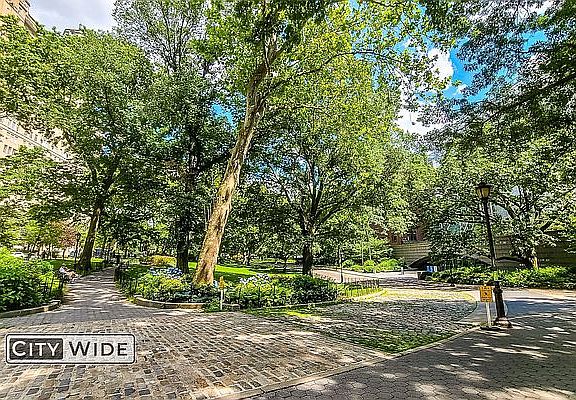 5th image of 5 W 91st St APT 1D