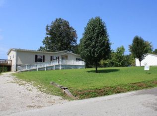 1584 Cool Springs Rd, Morgantown, KY 42261