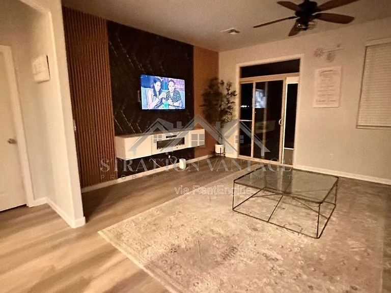 1036 S 177th Dr — Photo 3