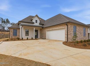 199 Bronson Bnd, Flowood, MS 39232