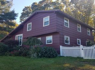 89 Mill St, Franklin, MA 02038