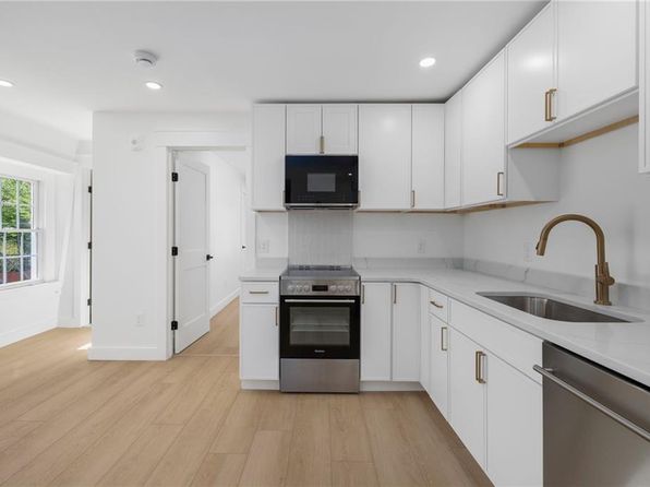 23 Melrose St APT 4