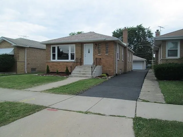 3106 W 83rd Pl photo 1