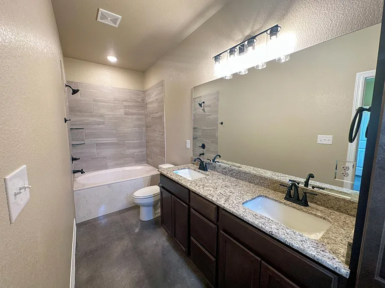 1111 Antelope Trl #B — Photo 7